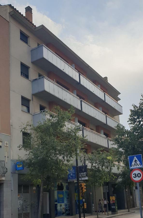 Apartamento Vilallonga Фигерас Экстерьер фото