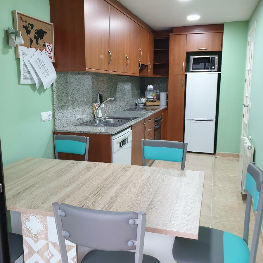 Apartamento Vilallonga Фигерас Экстерьер фото